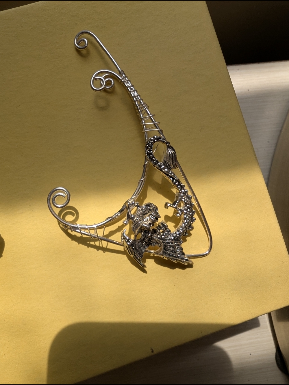 Dragon Ear Cuffs in Silver Tone - Picture 2 of 7